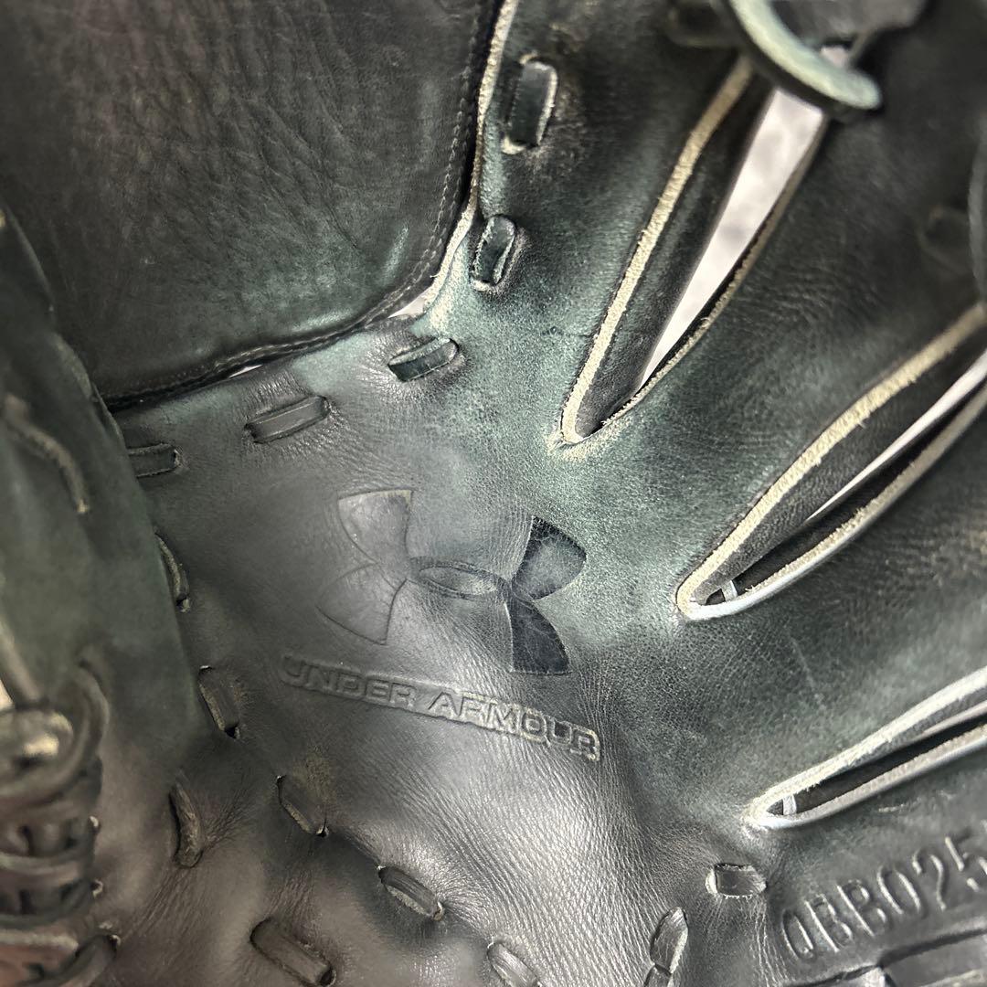 Under Armour 黒 野球用グローブ軟式用