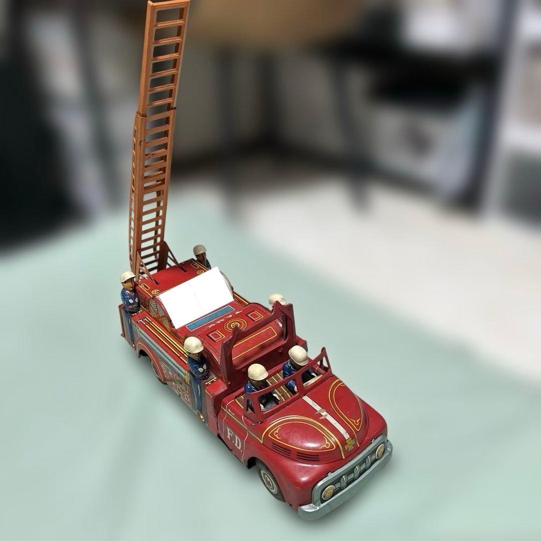 ぺ*ん様 ジャンク 箱無 ヨネザワ玩具 消防車 ブリキ