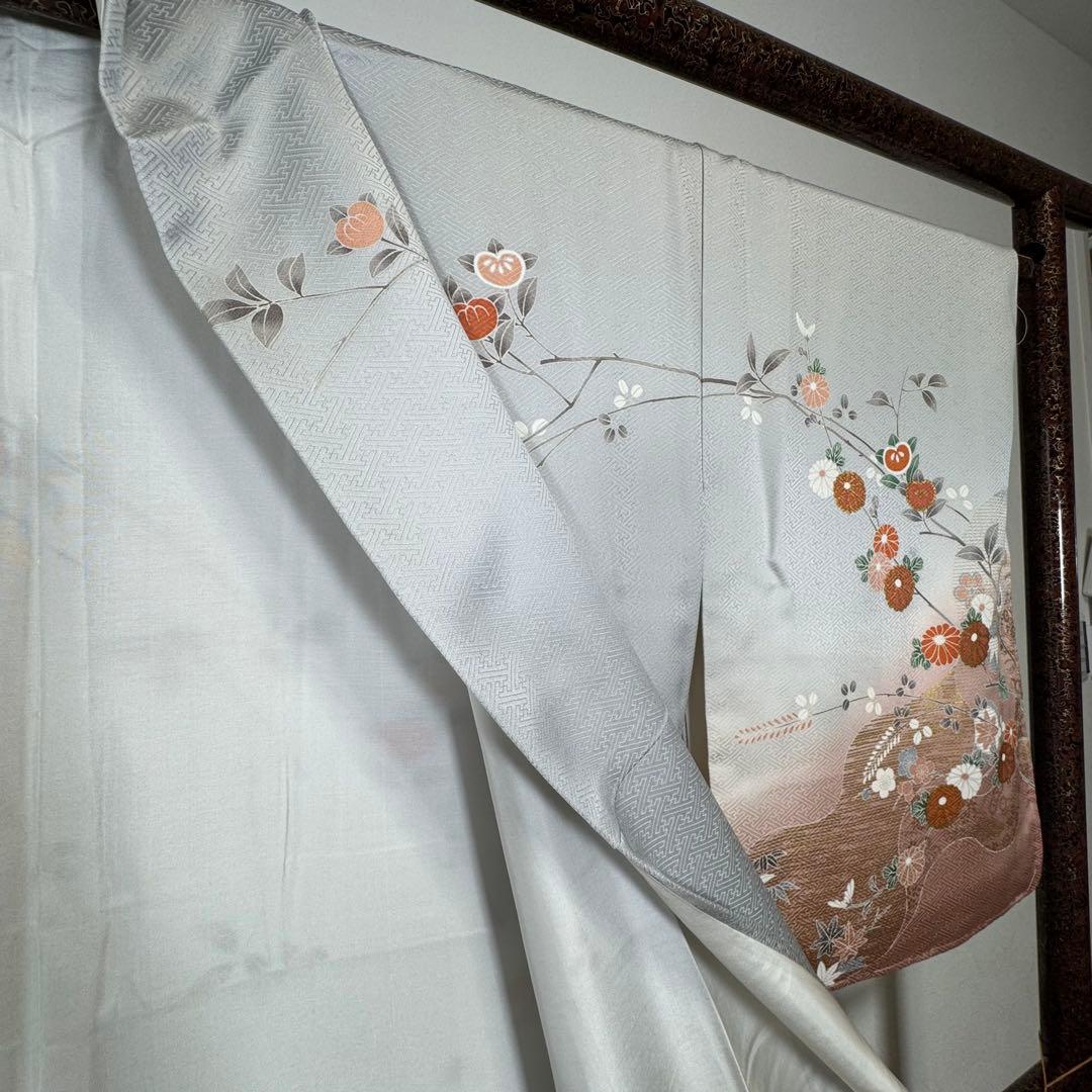 しつけ付　正絹　袷　現代　広襟　高級　訪問着　着物　着丈169 シルバー　光沢