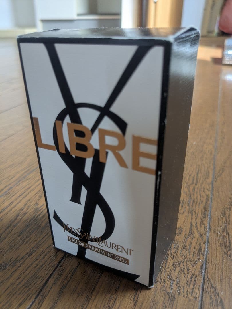 イブサンローラン リブレ オードパルファム アンタンス