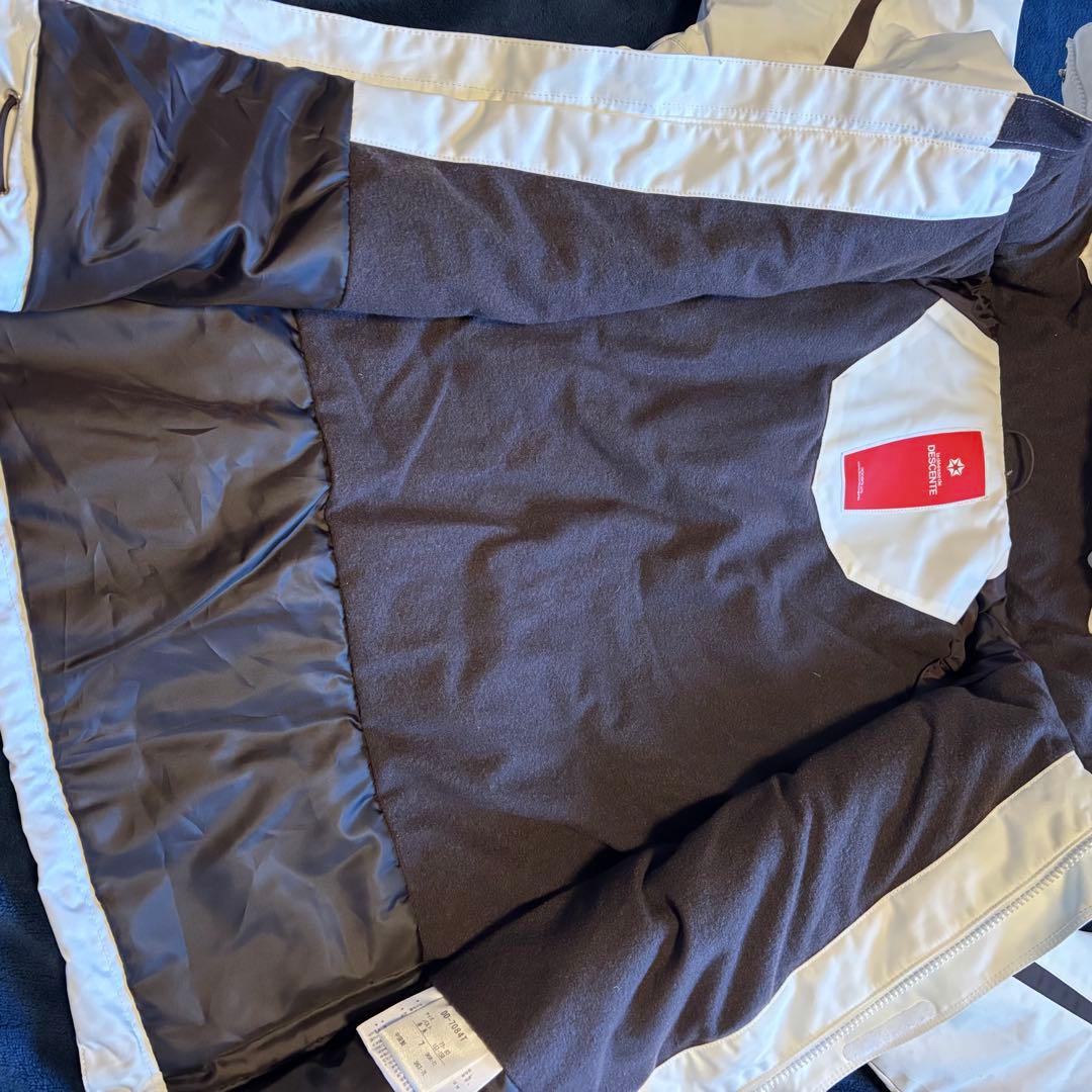 【美品】DESCENTEデサント　レディース　スキーウェア　サイズ7 白茶