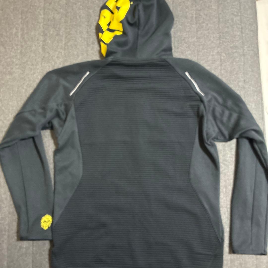 希少サイズ：XL ミズノ　スタウォーズ　ジップアップコラボパーカー