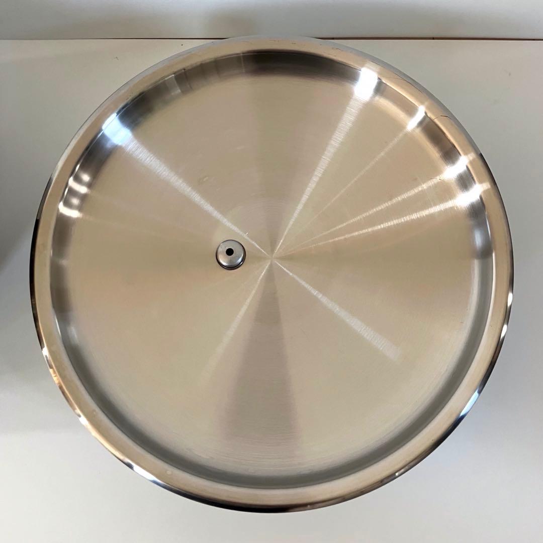 未使用　liquid core 浅型 電気鍋