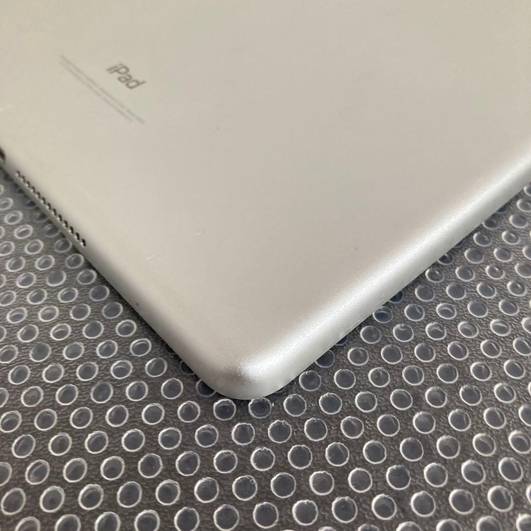 388【早い者勝ち】電池最良好☆iPad5 第5世代 32GB WIFIモデル☆