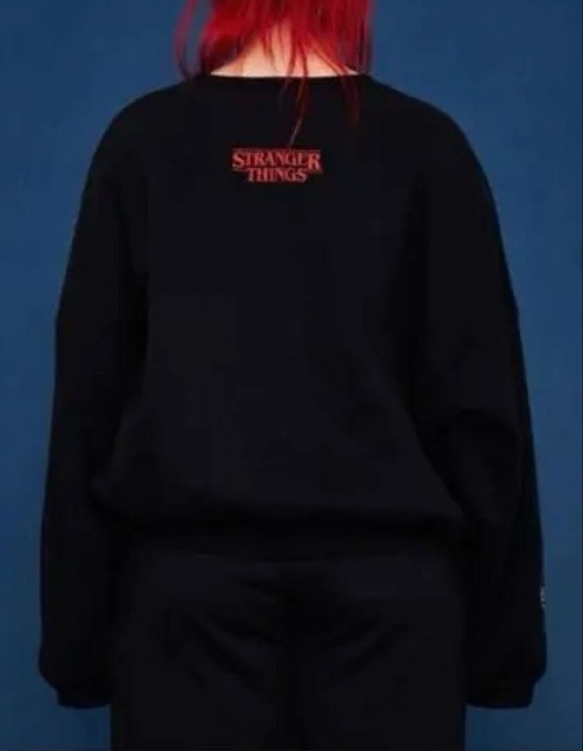 STRANGER THINGS×little sunny bite Sweat