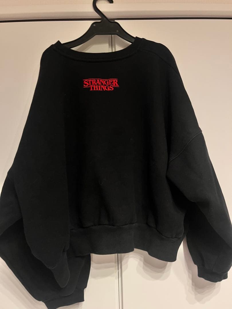 STRANGER THINGS×little sunny bite Sweat