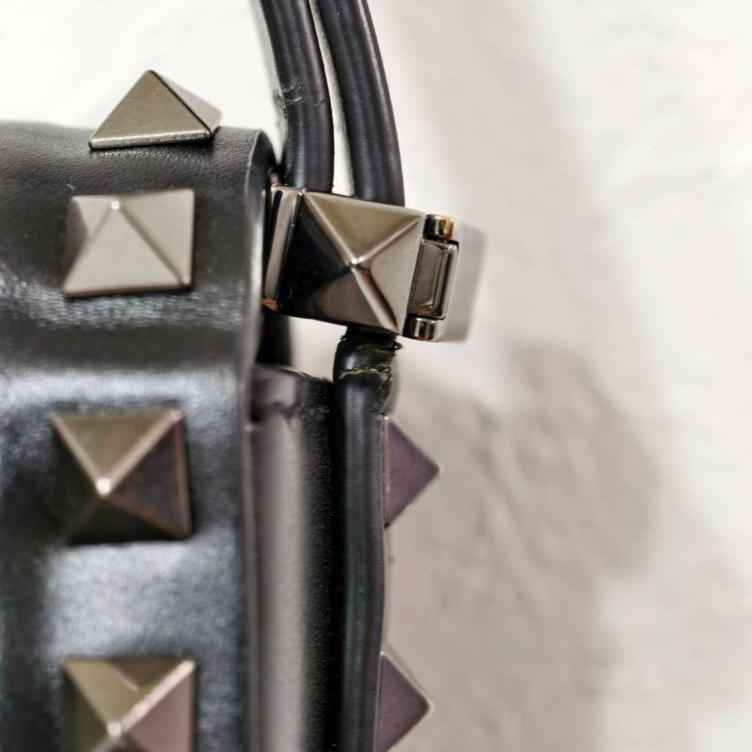 ヴァレンティノ ロックスタッズ23 イースト/ウエスト ショルダーバッグ