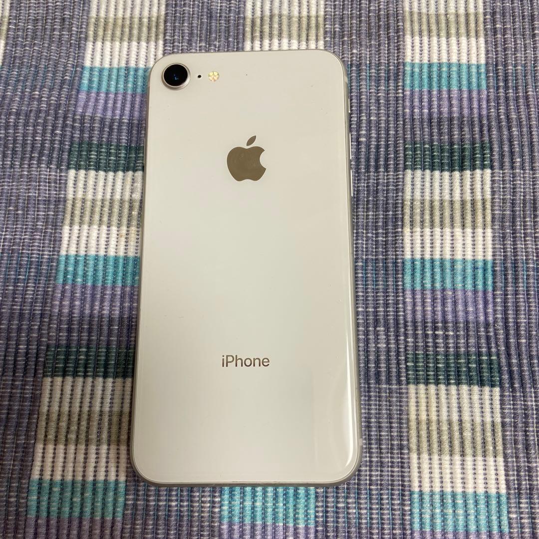 携帯電話本体 iPhone8 64
