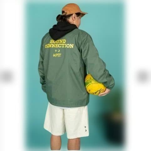 【新品未使用】限定 ルースイソンブラ コーチ ジャケット Lサイズ 緑 ピステ