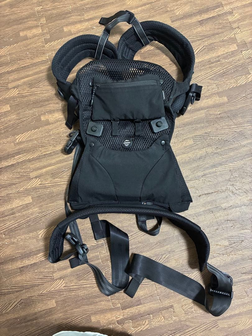 〈美品♪〉エアバギーベビーキャリア　抱っこひも　ベーシックプラス