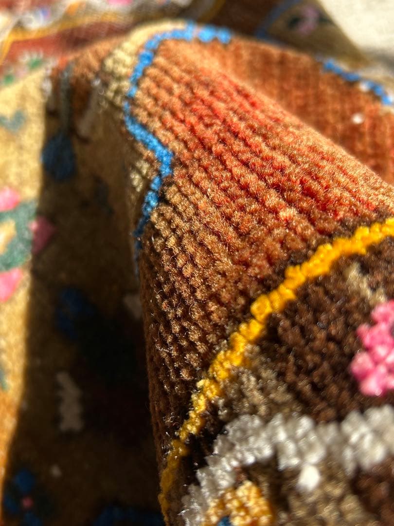 レア柄　トルコ　ヴィンテージ　ラグ　トルコラグ　ウール　モコモコ