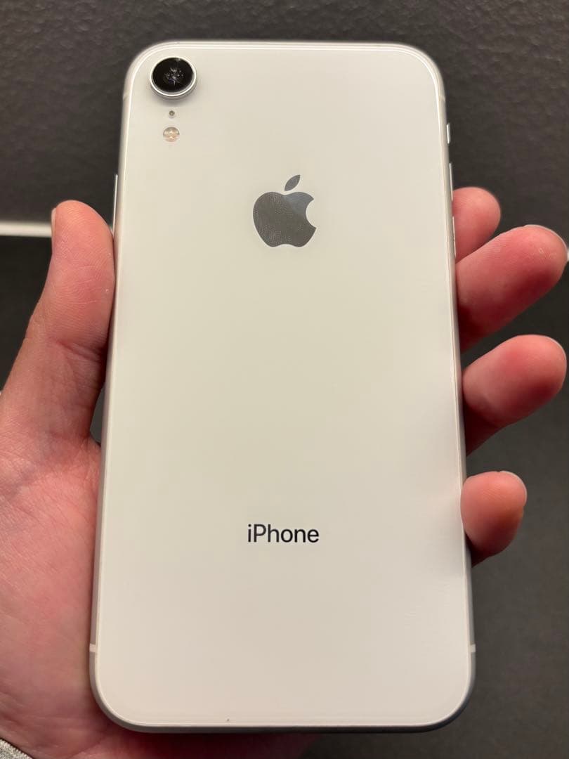 Apple iPhone XR ホワイト 128GB 本体