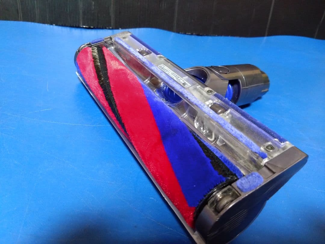 大人気モデル！dyson‼️デジタルスリムフィラフィ SV18充電スタンド付き④