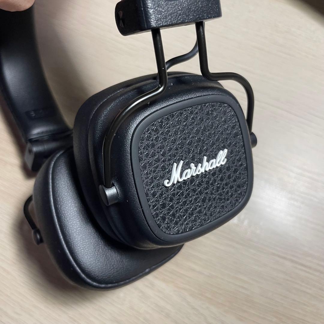 Marshall Major V ブラックワイヤレスヘッドホン