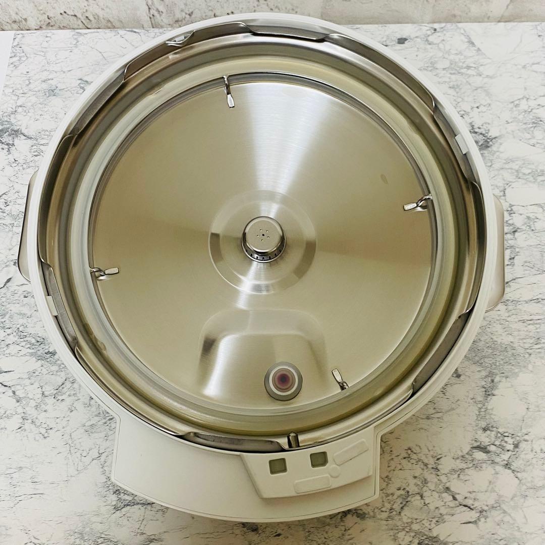 【新品未使用】アイリスオーヤマ 電気圧力鍋 PC-MA4-W 4.0L