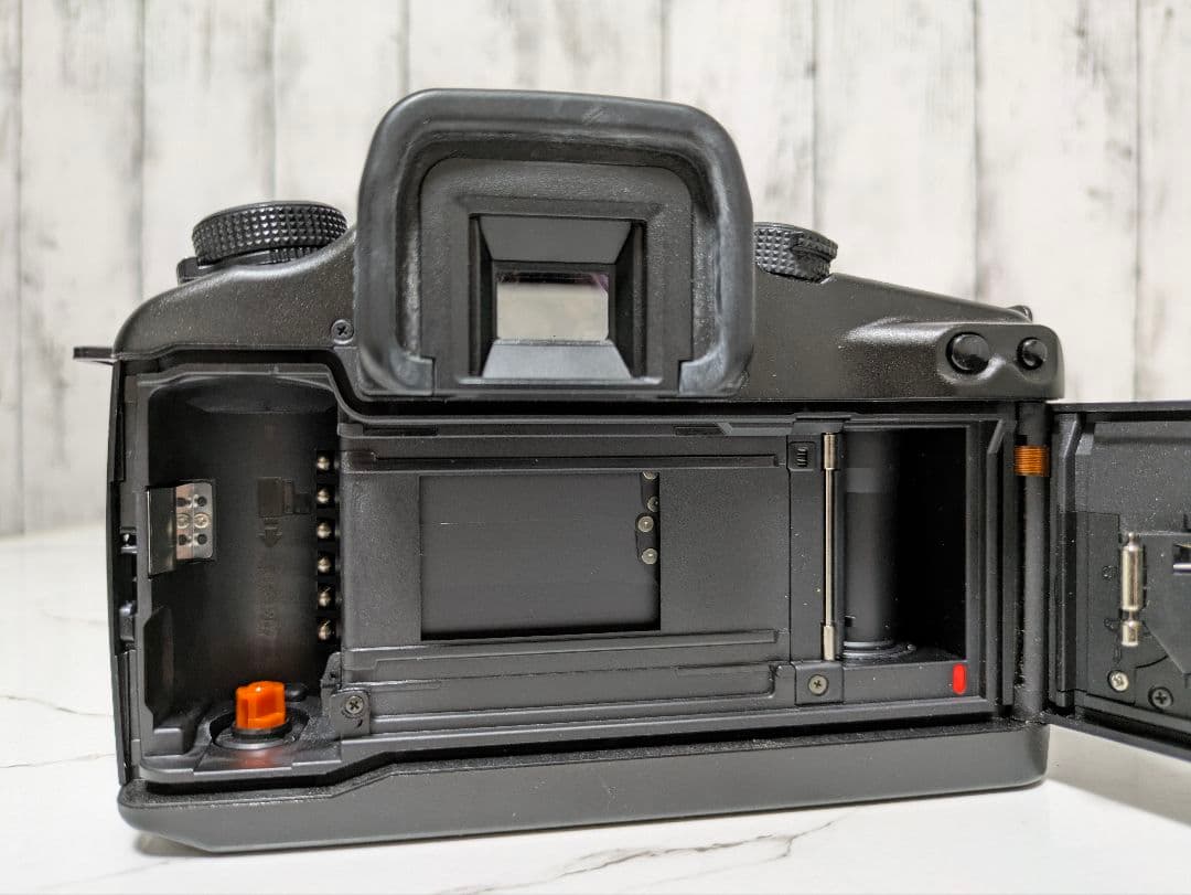 【タンパクボーイ】Canon　EOS 7