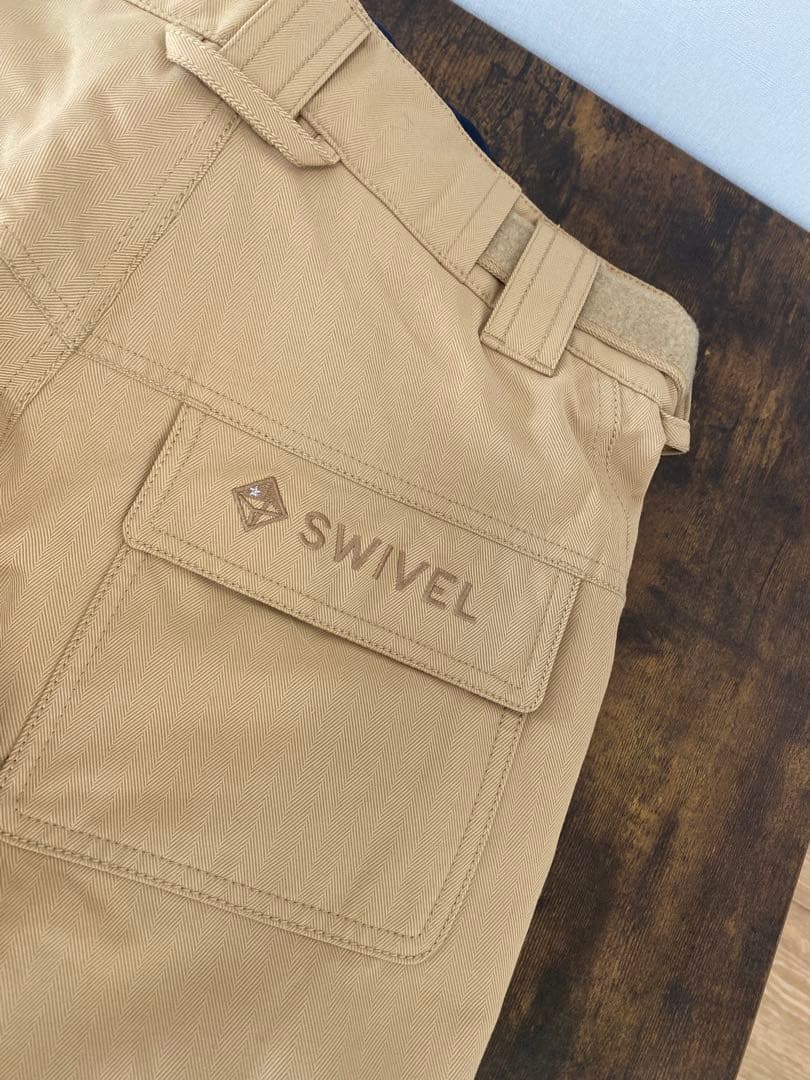 Swivel スウィベル　スキー スノーボード ウェア 上下セット　Mサイズ