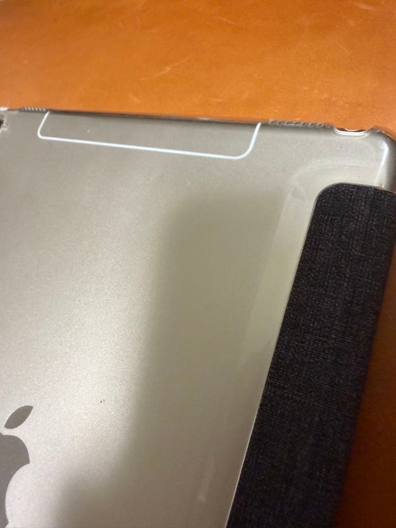 iPad Pro 9.7 128GB Wifi+Cellular SIMフリー