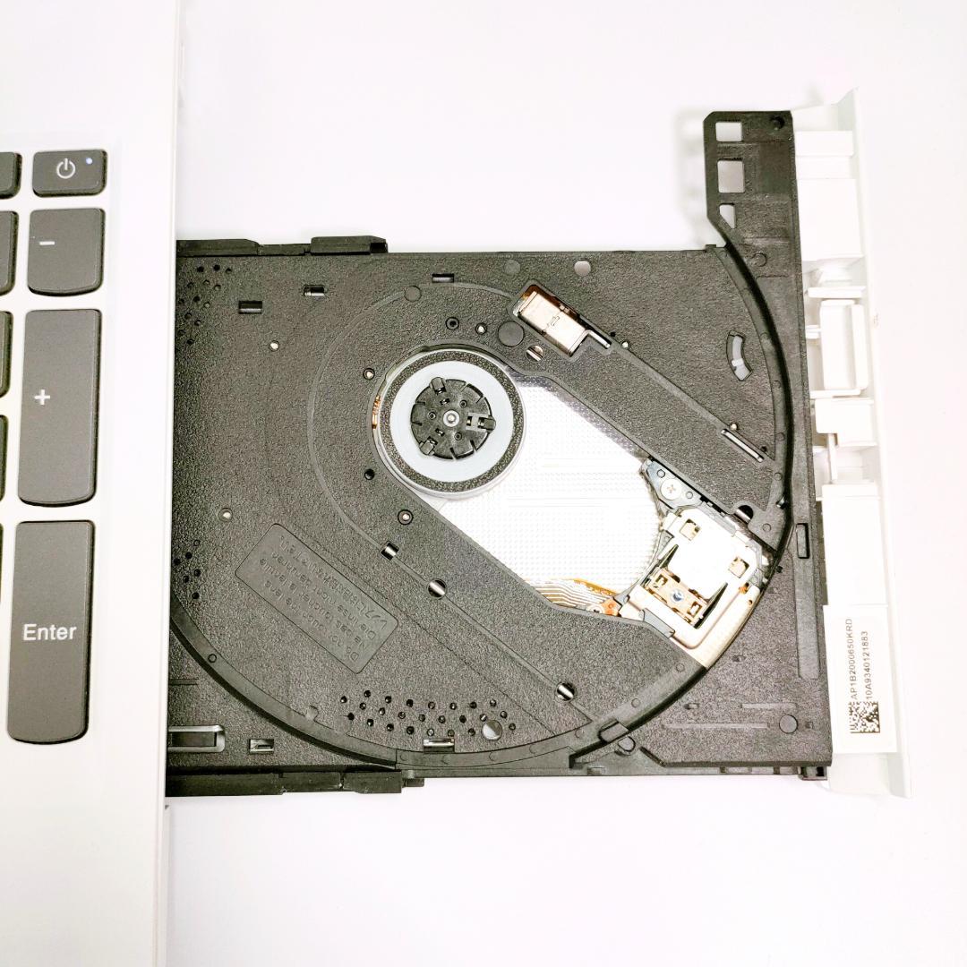 第8世代i7✨️Windows11/SSD/DVD/オフィス付きノートパソコン