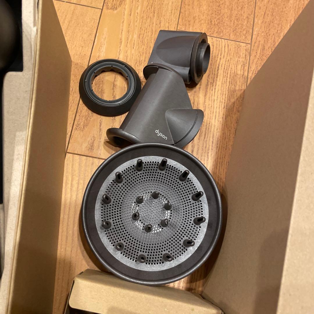 ダイソン dysonドライヤー hd08