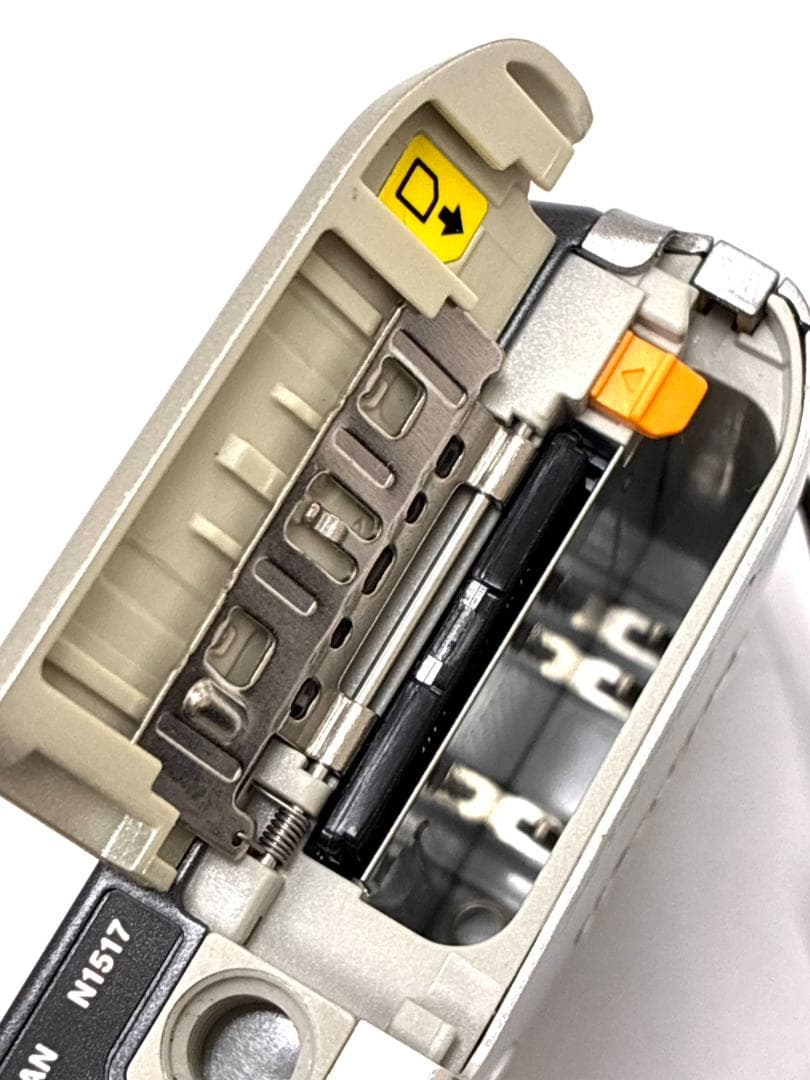 26O1-144 NIKON COOLPIX A300 デジカメ ニコン カメラ