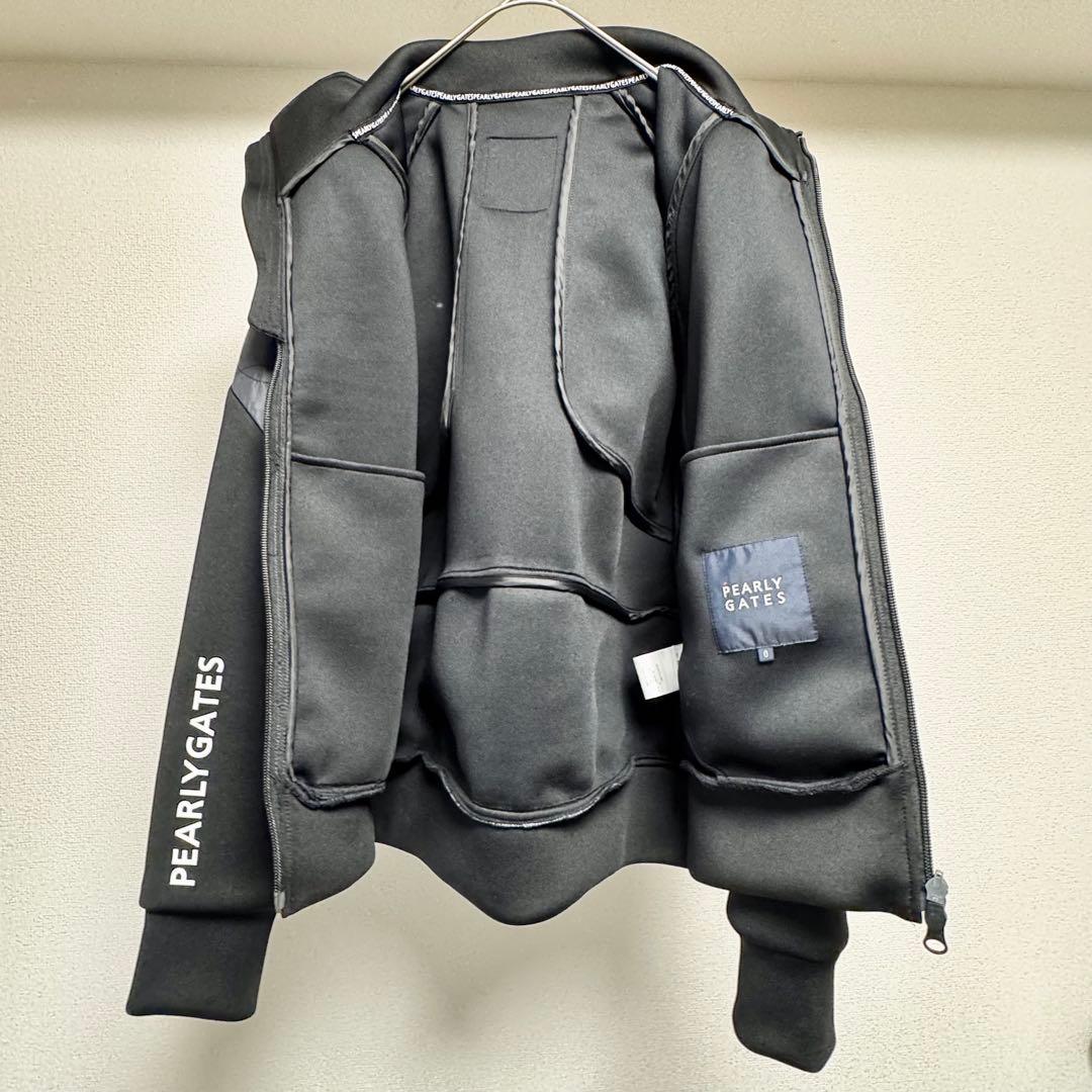 26年モデル パーリーゲイツ PERTEX QUANTUM中綿 セットアップ 黒