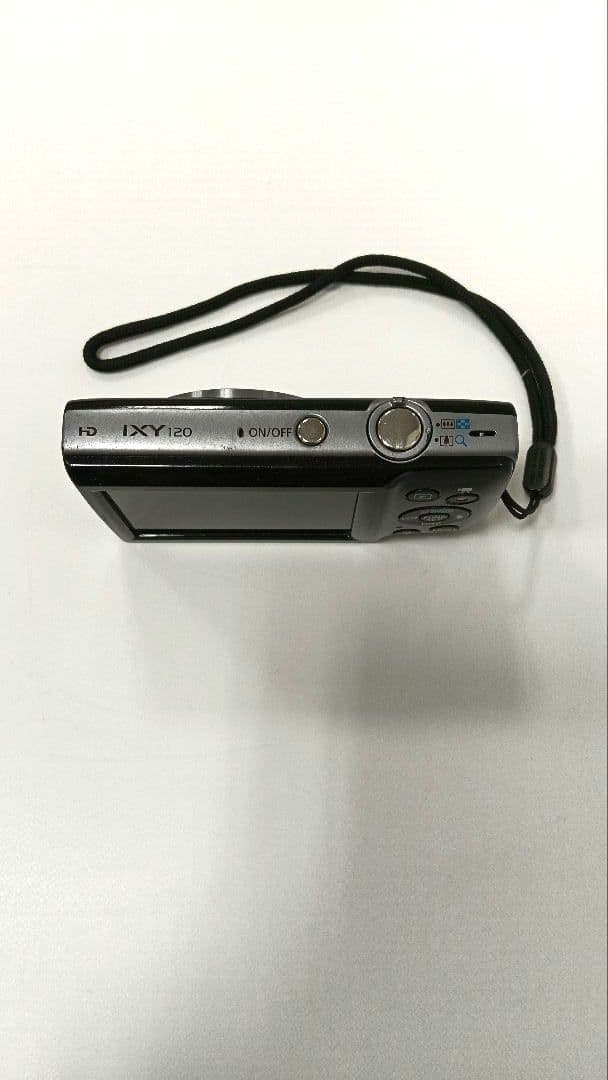 CANON　IXY 120 　PC2048 デジカメ　充電器付き