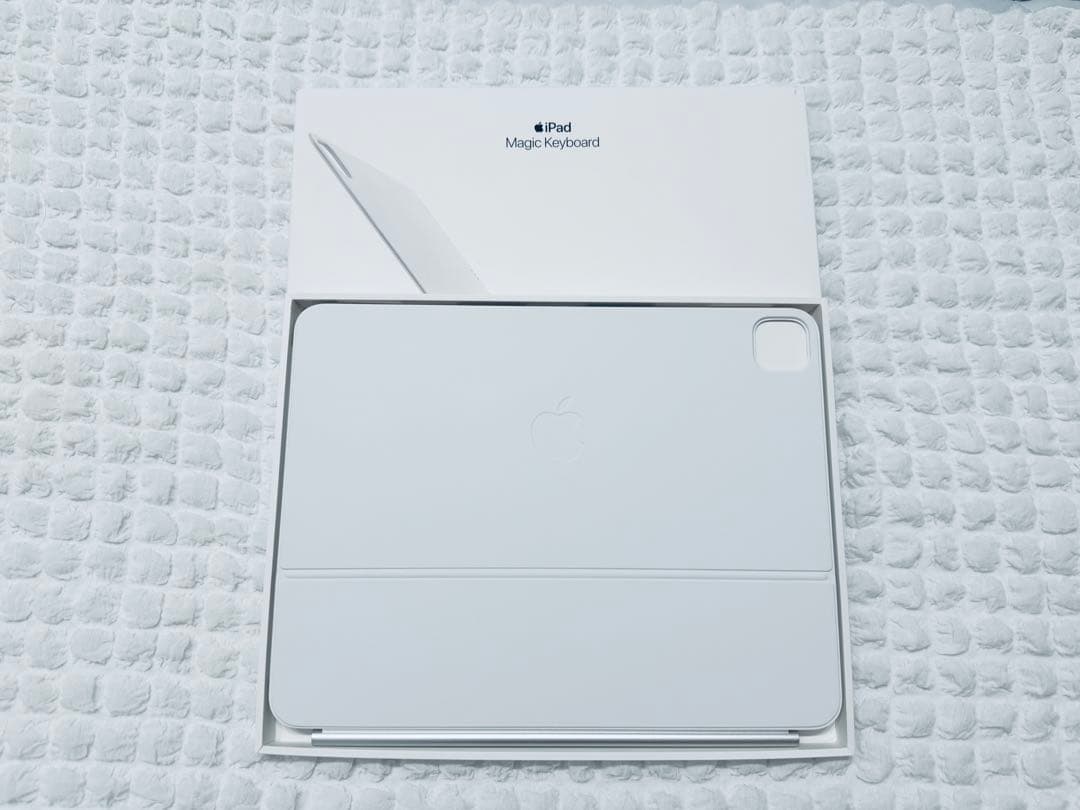 iPad Pro 13inch 512GB ペンシルプロ マジックキーボード