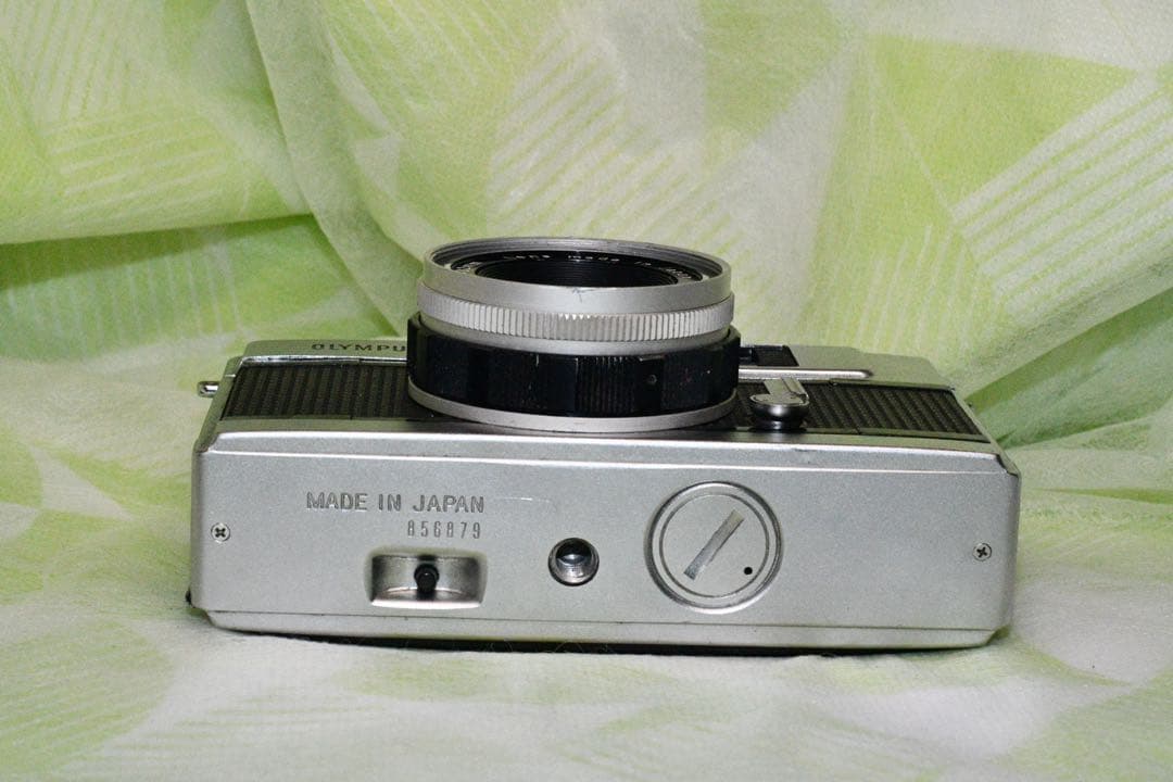 《動作品》OLYMPUS-PEN EED a359