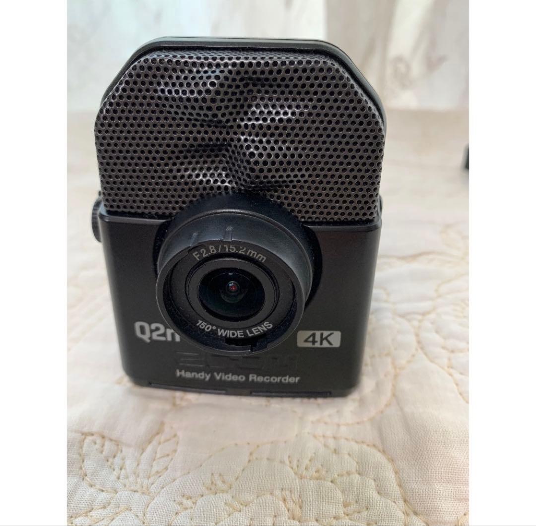 ZOOM Q2n-4k ➕ソフトシュルケースSCU-20 ➕ミニ三脚