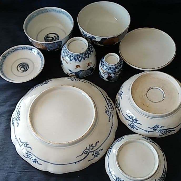 「ご成約者」です。 「同じ絵柄で、7通りの食器！」古伊万里皿7種類