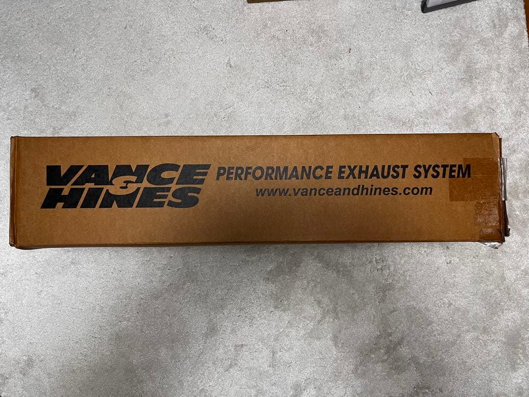 VANCE & HINES パフォーマンスエキゾーストシステム ブラック