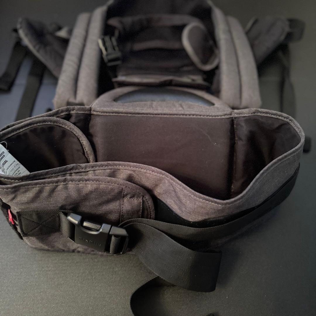 【美品】miamily 抱っこ紐 ヒップスタープラス チャコールブラック