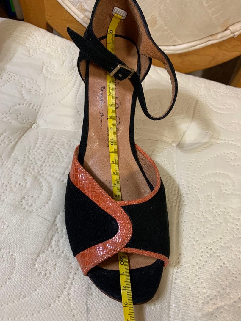 タンゴシューズ　サンダル　黒スウェード　オレンジ　オレンジヒール