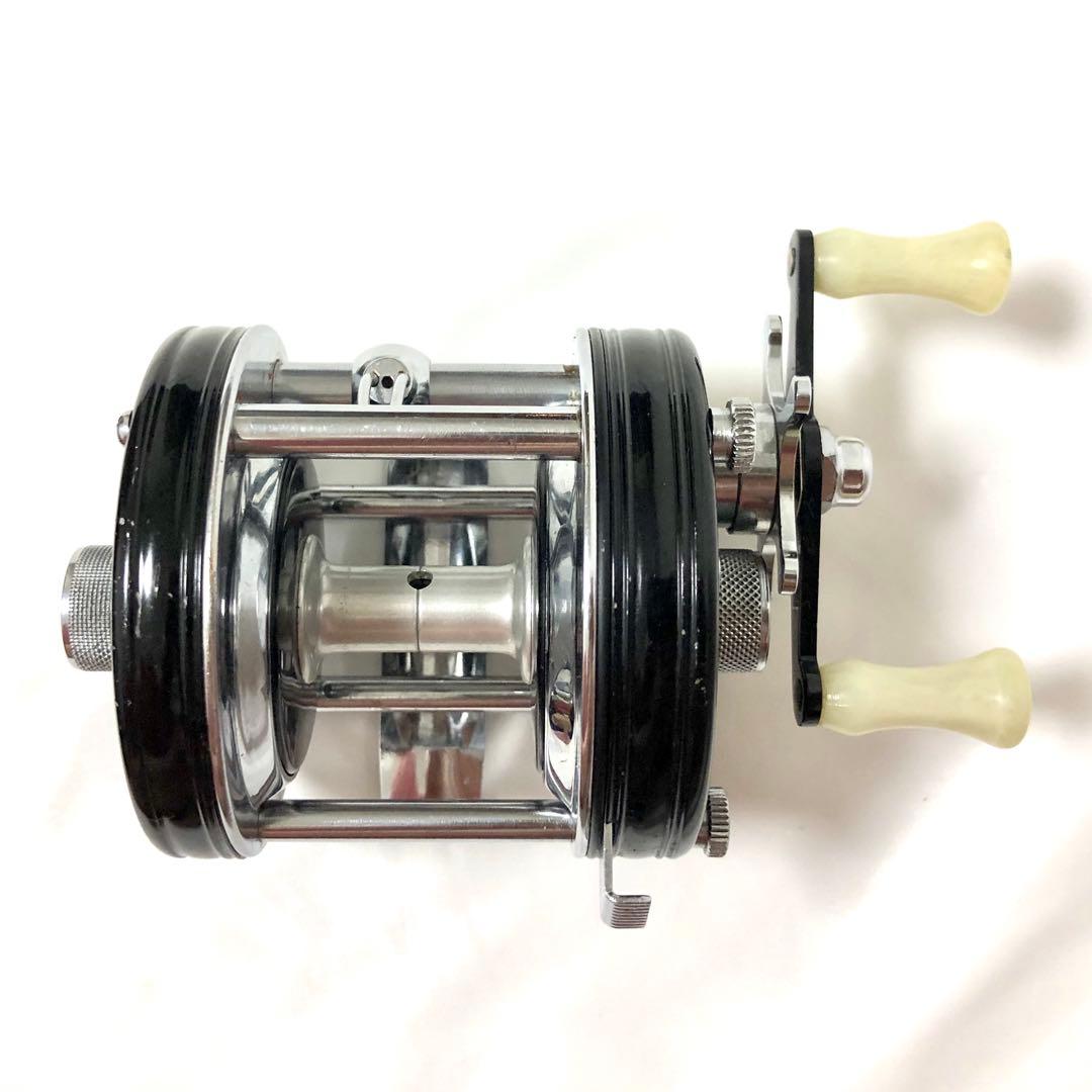 最初期 ４つネジ 5000C アブ アンバサダー ABU AMBASSADEUR