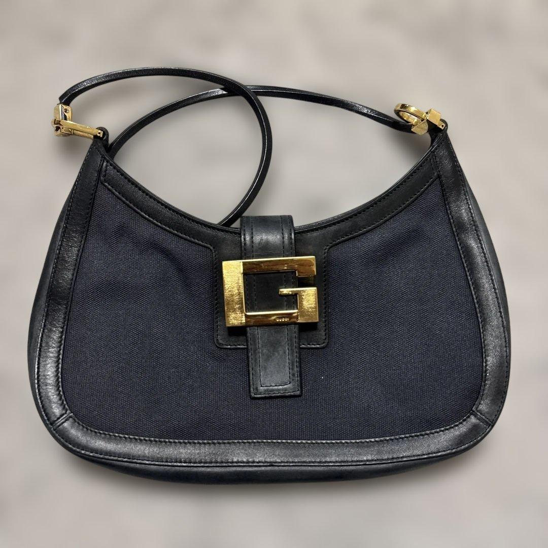 GUCCI ワンショルダーバック