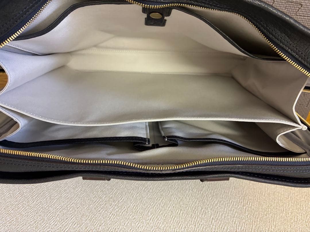 【美品】土屋鞄 アルマス バッファローブリーフ アーバンネイビー