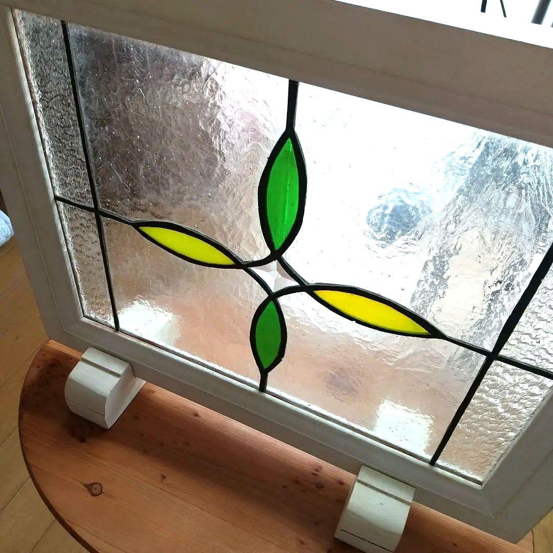 ステンドグラス　creema　minne　IKEA