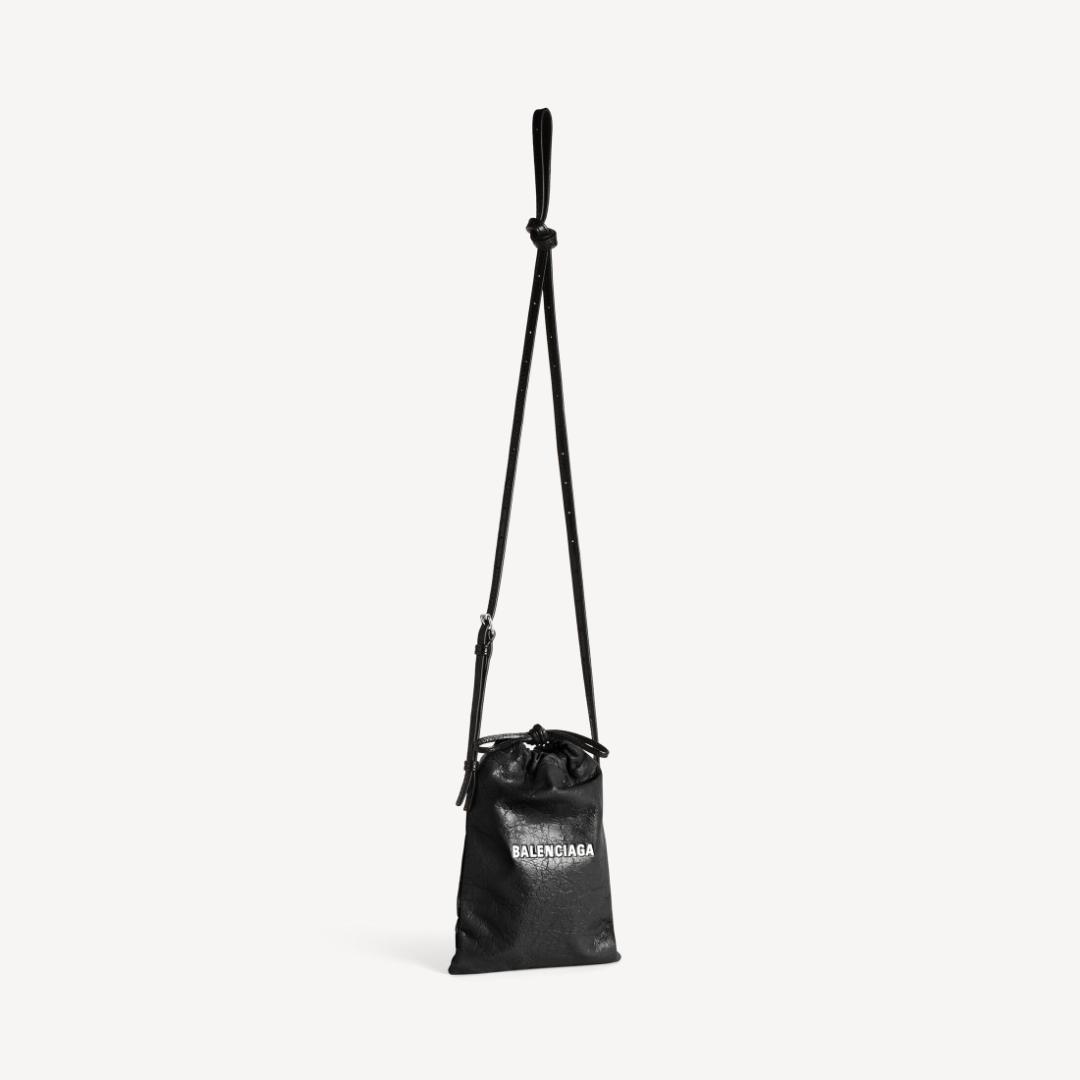 【本日最終日】BALENCIAGA フォンホルダー　ブラック ショルダーバッグ