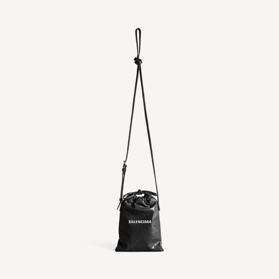 【本日最終日】BALENCIAGA フォンホルダー　ブラック ショルダーバッグ