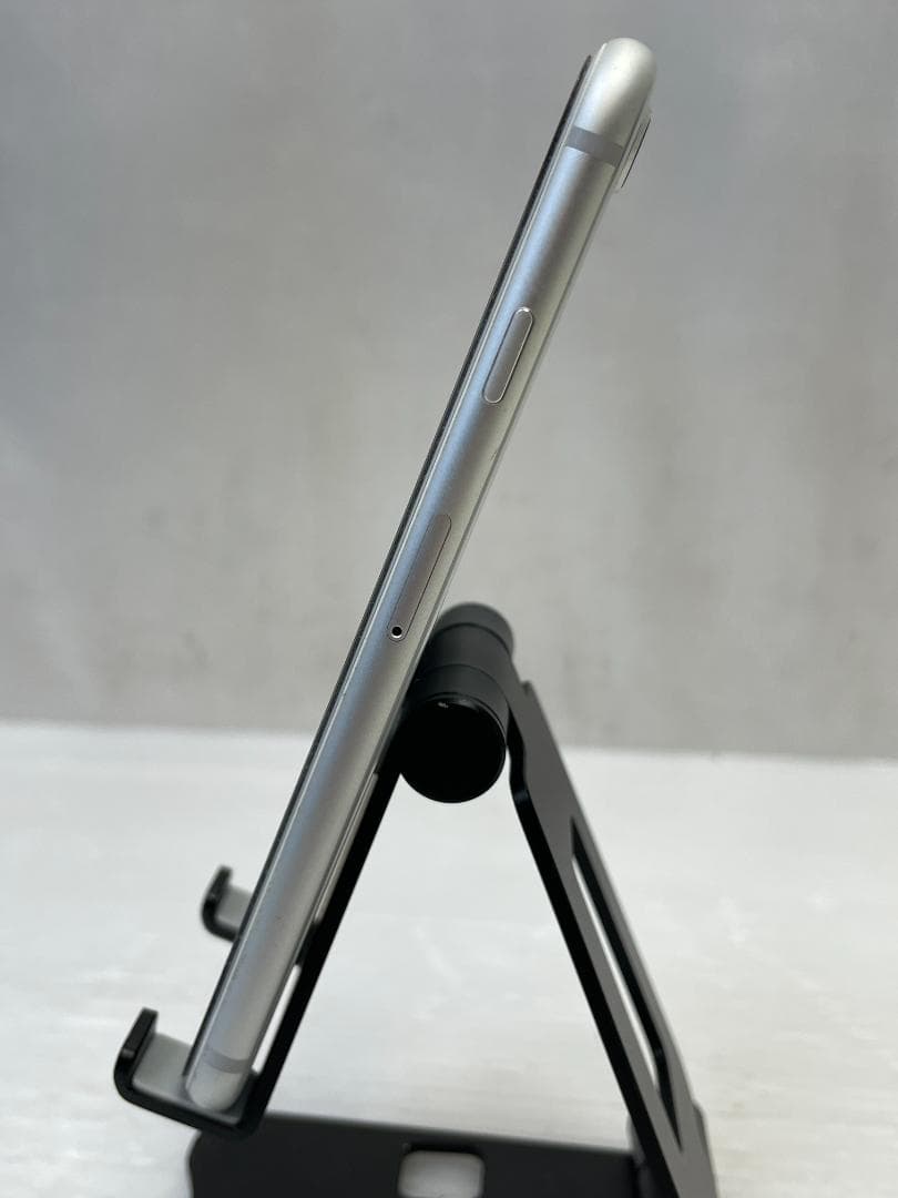 ★動作〇 Apple iPhone 8 64GB MQ792J/A SIMフリー