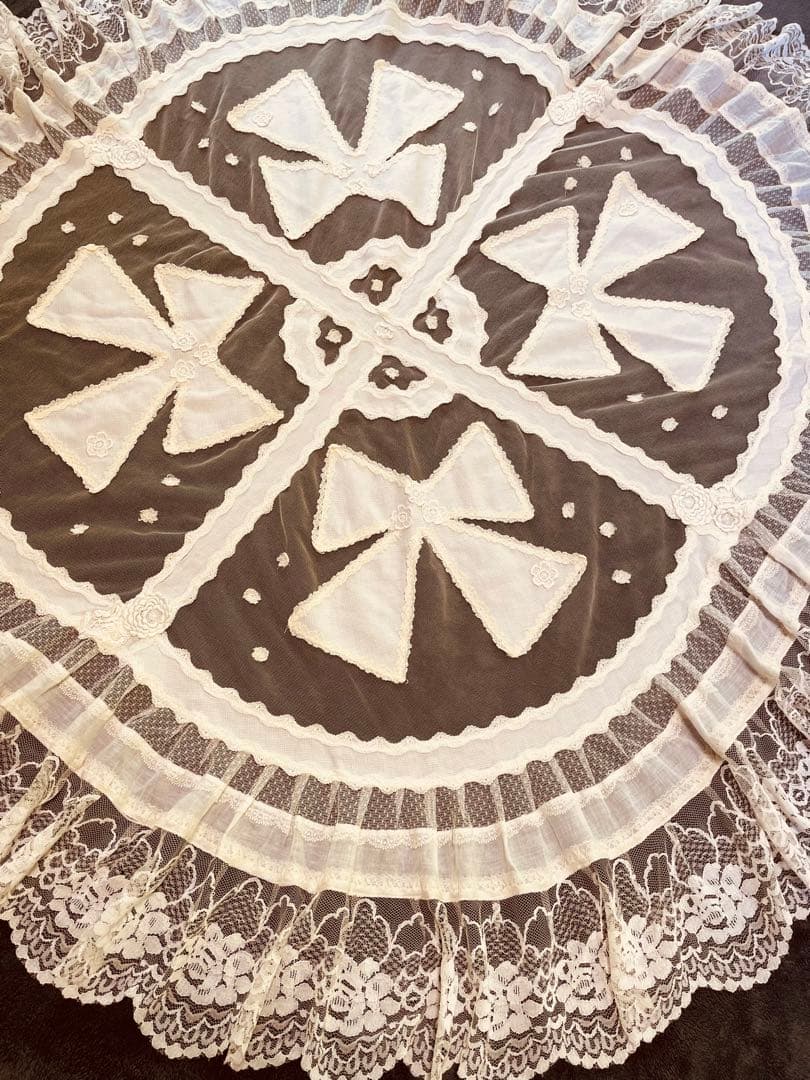 ❤️さえら★サエラ★リボンモチーフが可愛いテーブルクロス❤️シャビーシック★姫系★