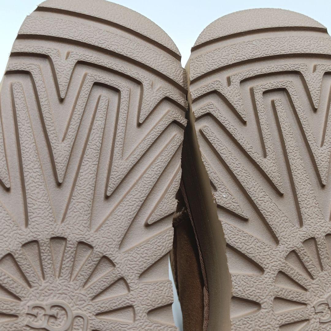 【未使用】アグ UGG クラッシック 厚底 ムートンブーツ 25cm