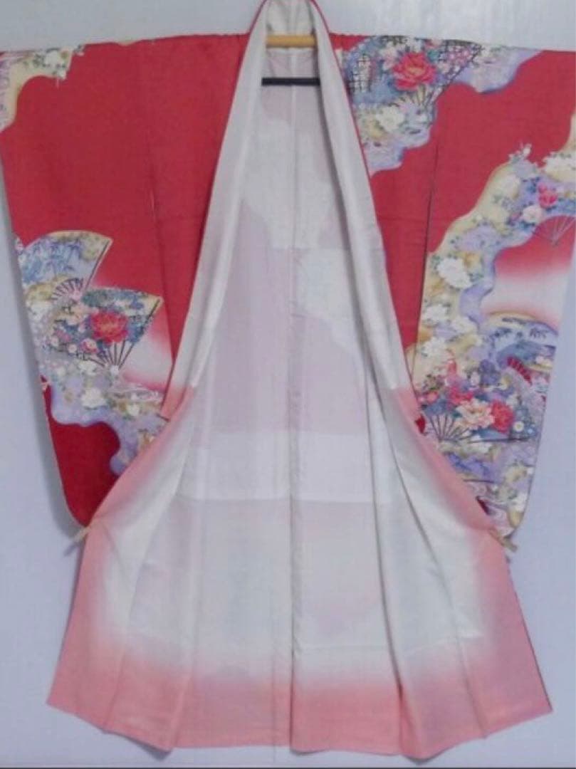 正絹振袖安心フルセット‼️ピンク赤系⭐︎美しい四季の花⭐︎鳥古典柄金彩⭐︎逸品