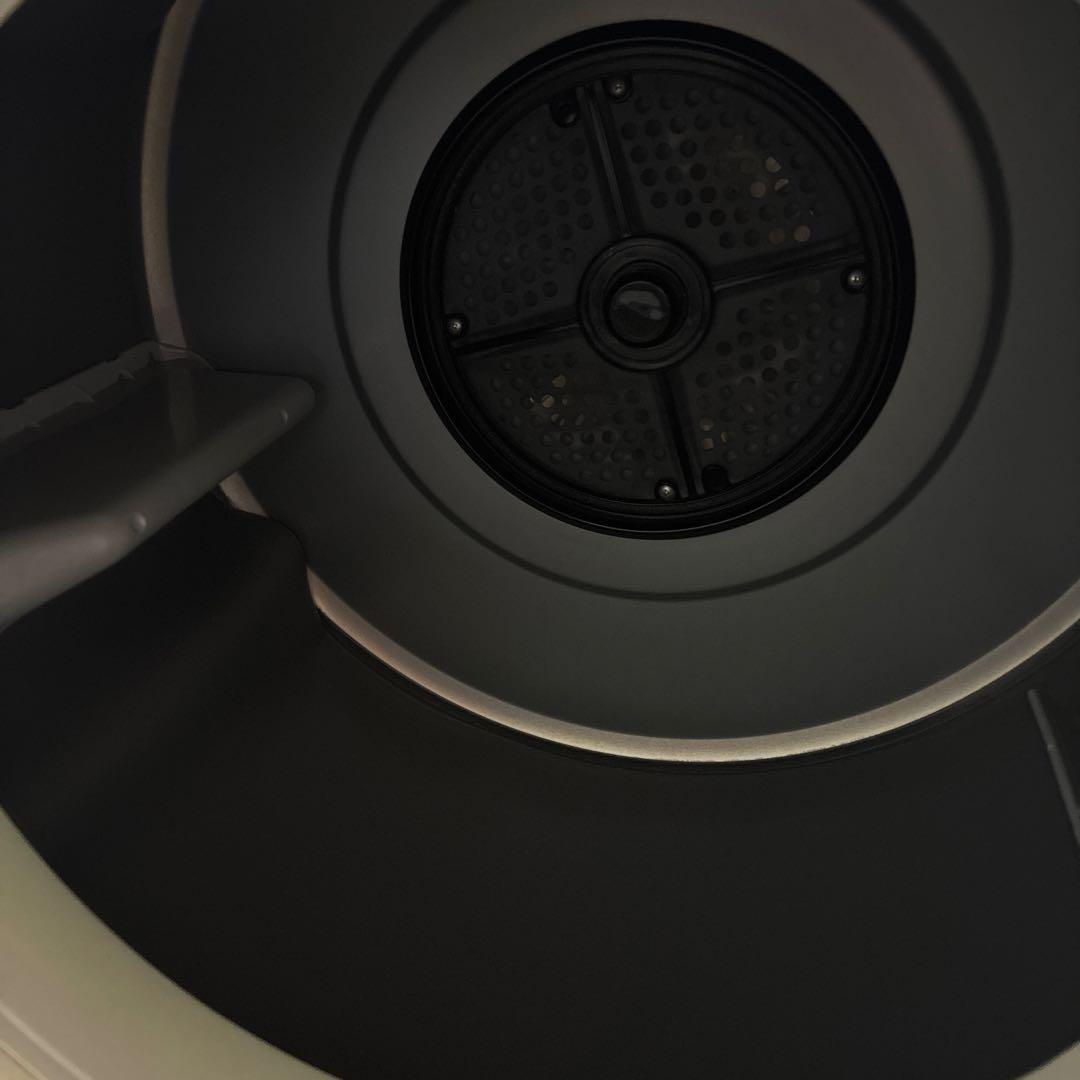 HITACHI 衣類乾燥機 6キロ2022年製　スタンド付き