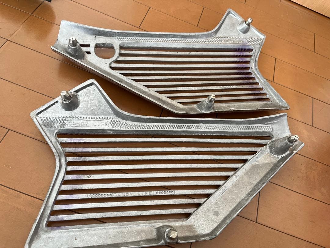 cbx400f 外装セット　タンク　BEET キャンディーライフ　ロケットカウル