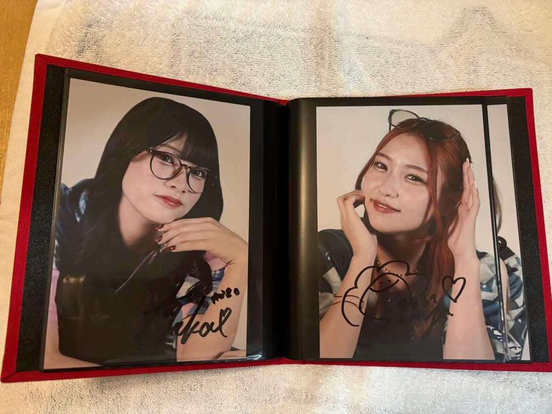 BsGravity 2025 1部　直筆サイン入りフォトブック