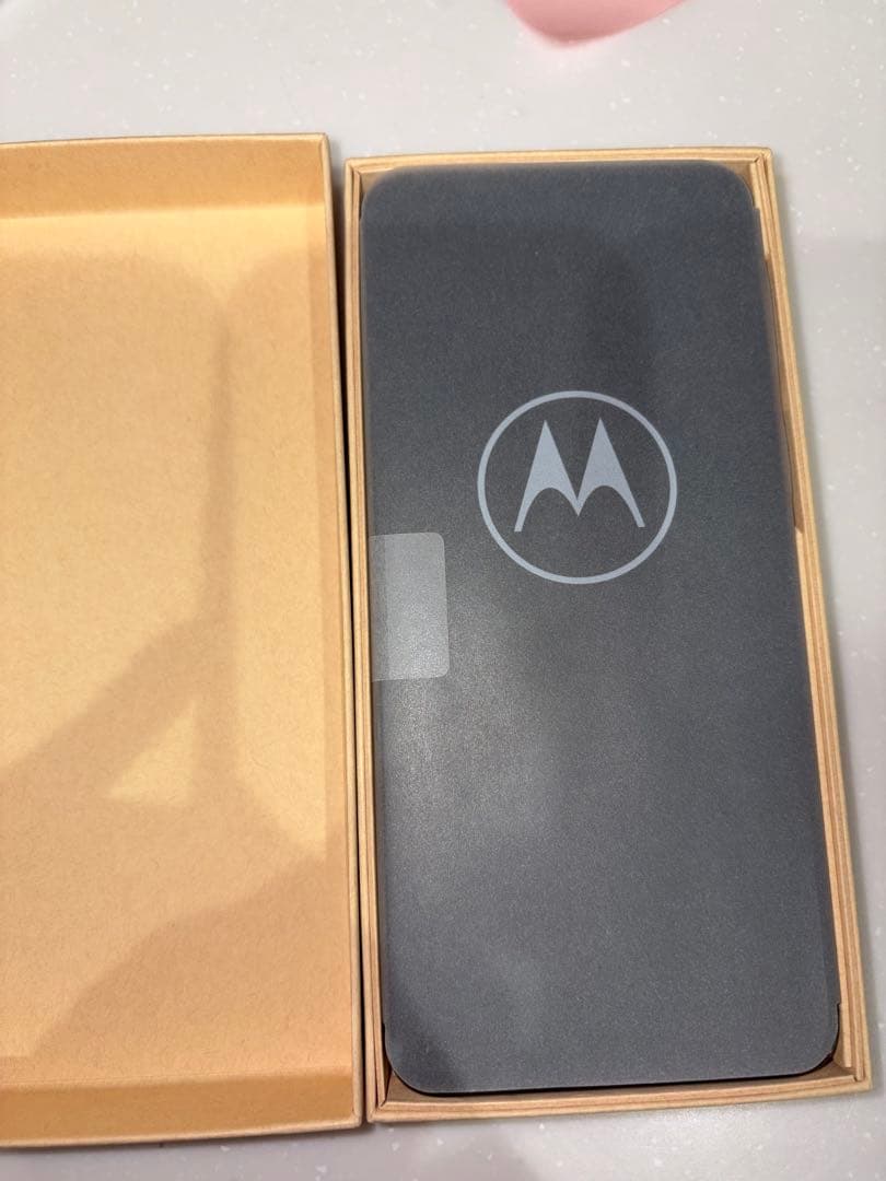motorola moto g 64y 5G本体