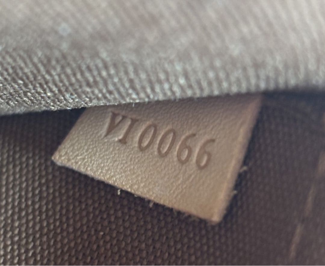 Louis Vuitton モノグラム ショルダーバッグ　ソローニュ