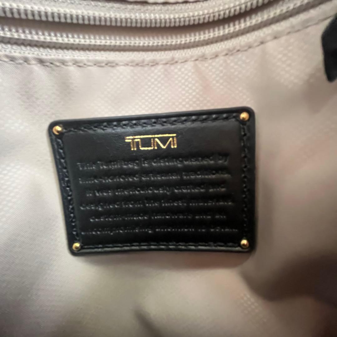 美品✨TUMI トゥミ　ナイロン　クロス　ボディバッグ　ゴールド金具